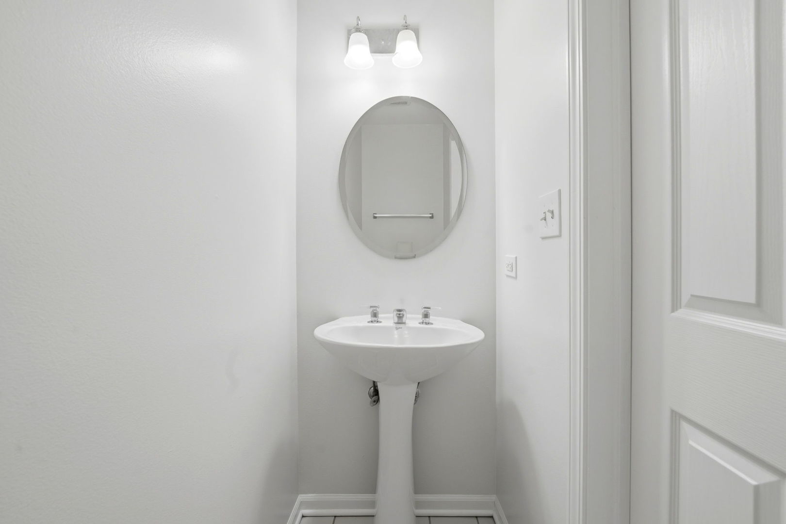 1156 North Howe Street, Unit C Chicago, IL 60610 - Photo 10 of 18