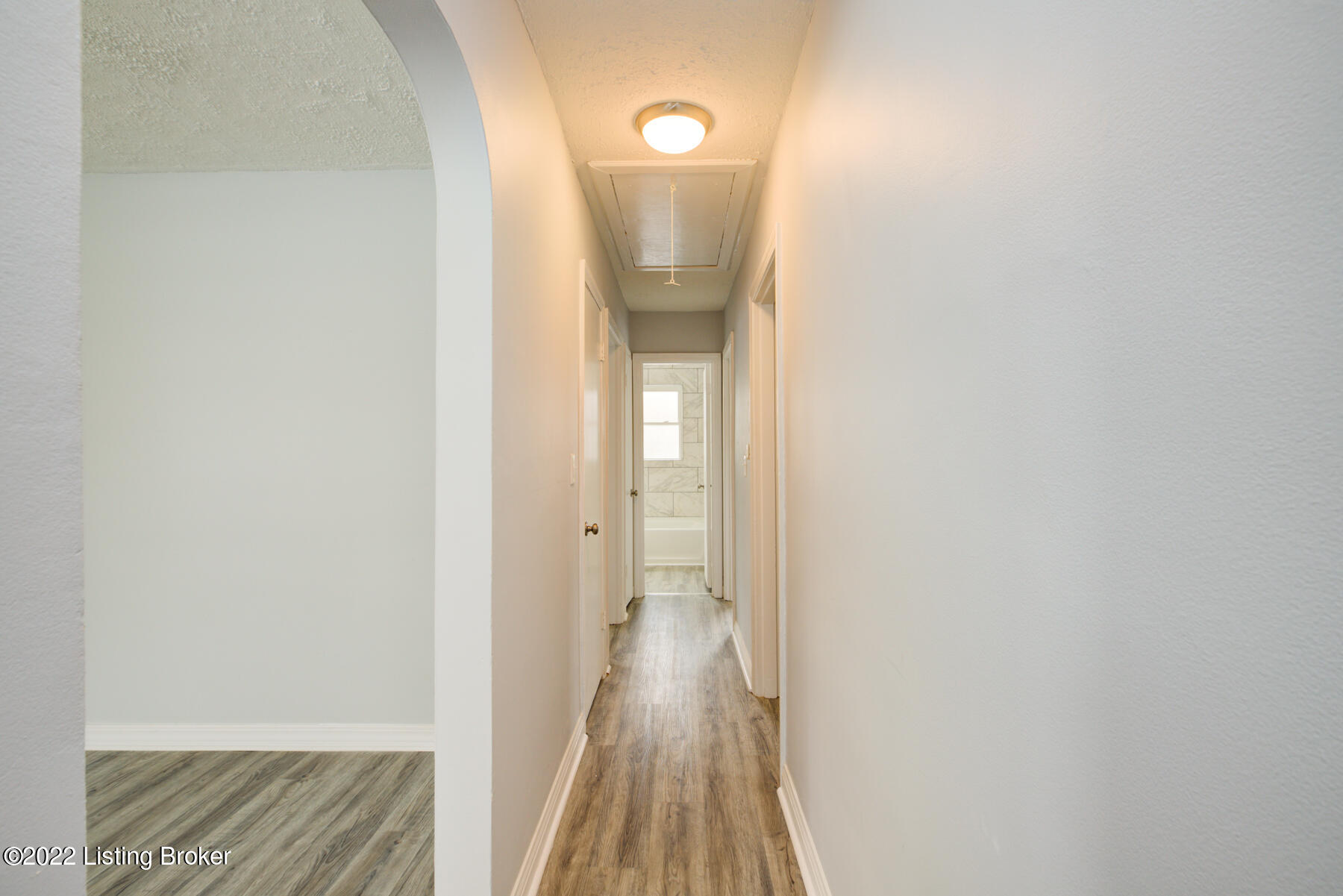 9021 Chenault Road Louisville, KY 40258 - Photo 15 of 27 GSP-9021_Chenault_Rd-12