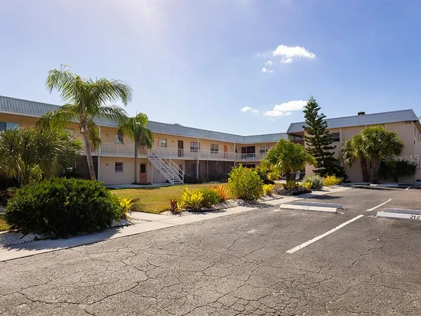 a house view with a outdoor space