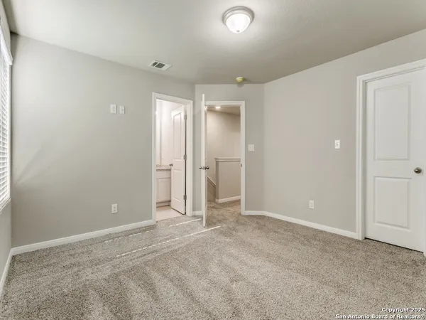 $1,575 | 7935 Dial Ike Drive, Unit 402, San Antonio, TX 78218