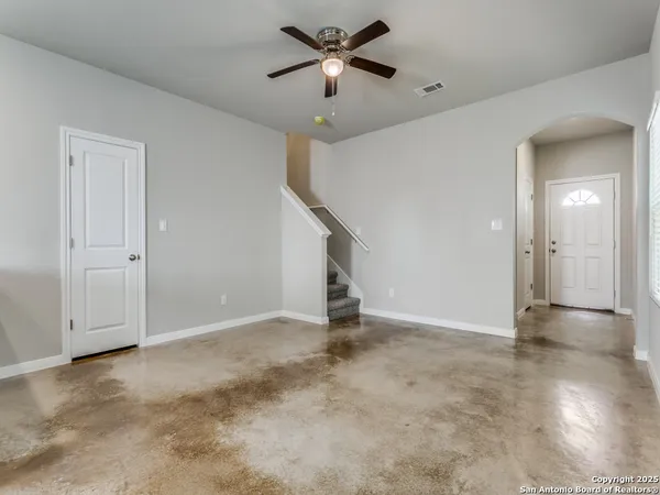$1,575 | 7935 Dial Ike Drive, Unit 402, San Antonio, TX 78218