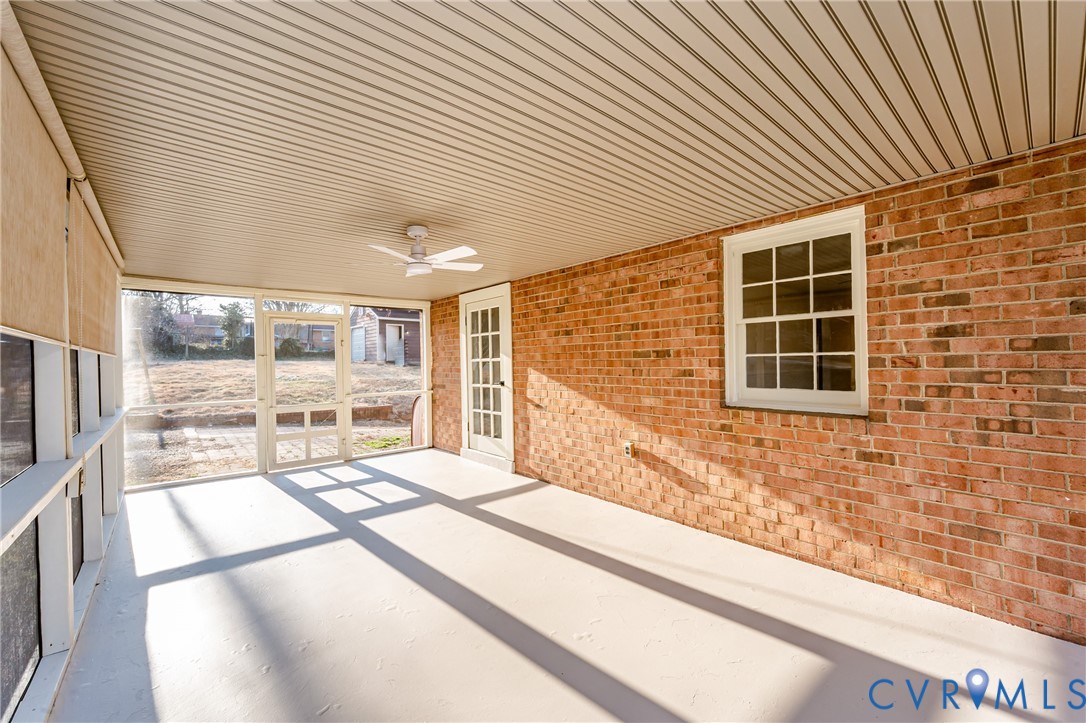 6048 Gainford Road Richmond, VA 23234 - Photo 37 of 83 Unfurnished sunroom featuring a ceiling fan and a