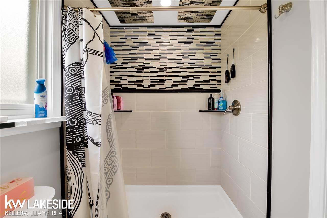 41930 Utica Road Sterling Heights, MI 48313 - Photo 23 of 32 Gallery Image 23