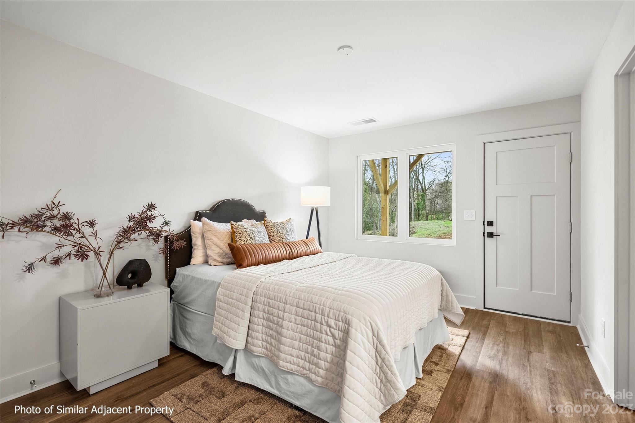 7322 Swans Run Road Charlotte, NC 28226 - Photo 5 of 35 Gallery Image 5