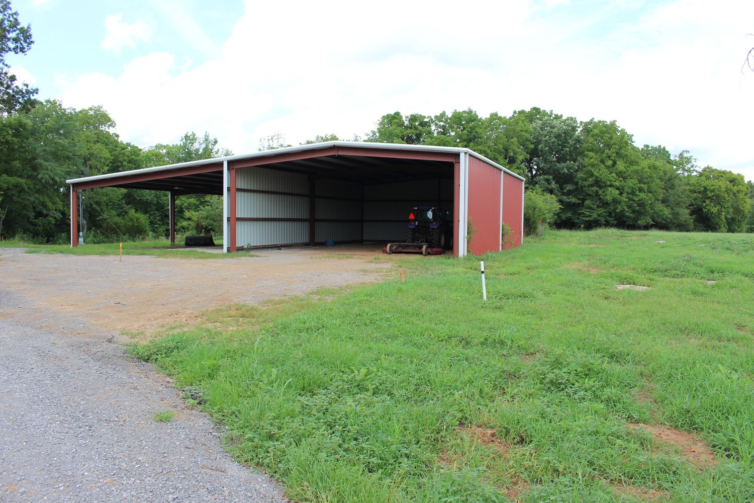 9715 Midland Road Bell Buckle, TN 37020 - Photo 2 of 7 a view of backyard with green space