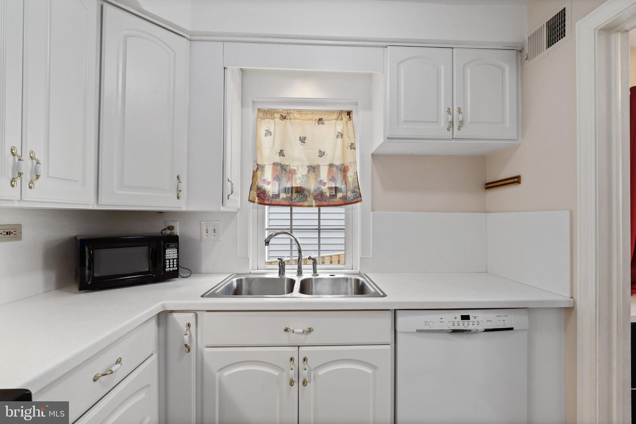 420 Whitestone Road Silver Spring, MD 20901 - Photo 12 of 30