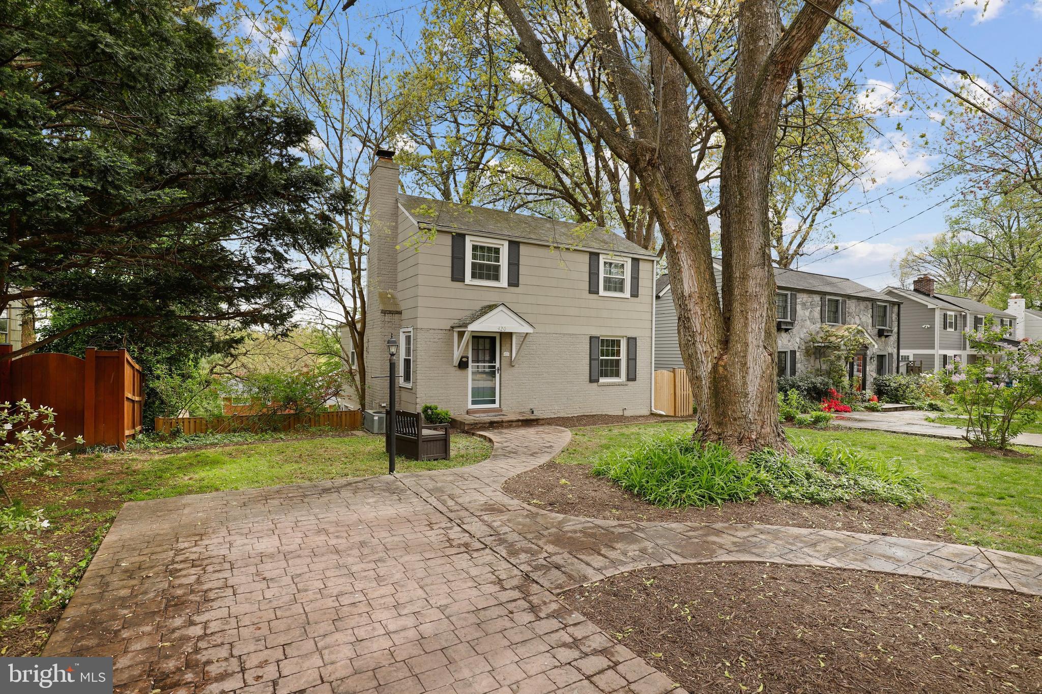 420 Whitestone Road Silver Spring, MD 20901 - Photo 3 of 30