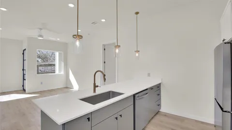 $3,250 | 6802 Montana Street, Unit 1, Austin, TX 78741