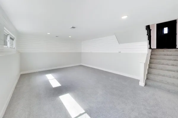 $375,000 | 9011 North Grace Avenue, Niles, IL 60714