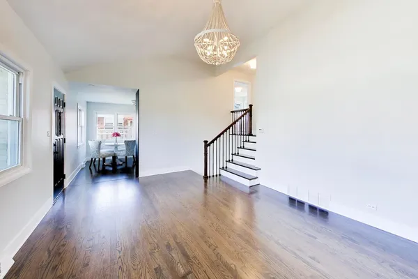 $375,000 | 9011 North Grace Avenue, Niles, IL 60714