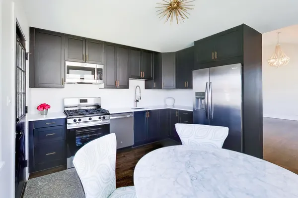 $375,000 | 9011 North Grace Avenue, Niles, IL 60714