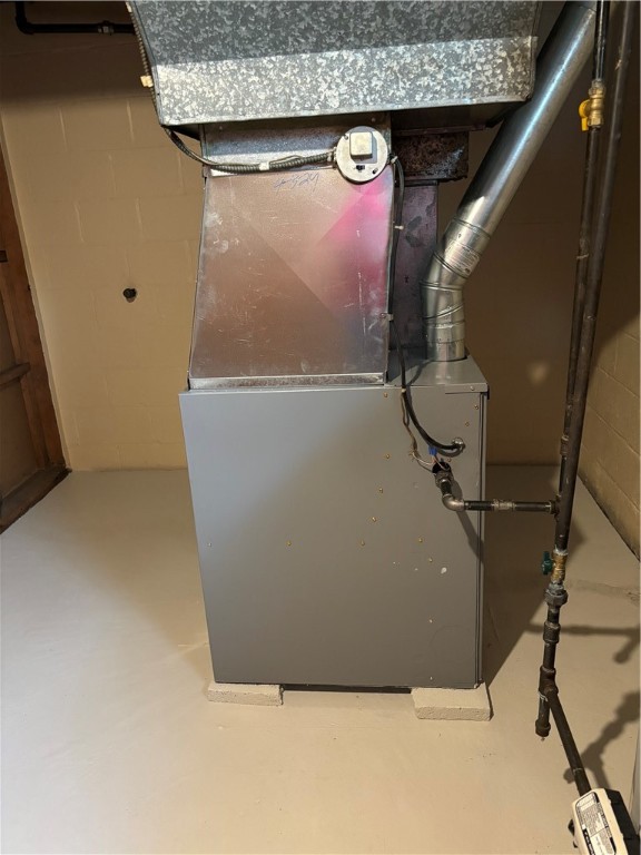 137 Long Meadow Drive Irondequoit, NY 14621 - Photo 20 of 28