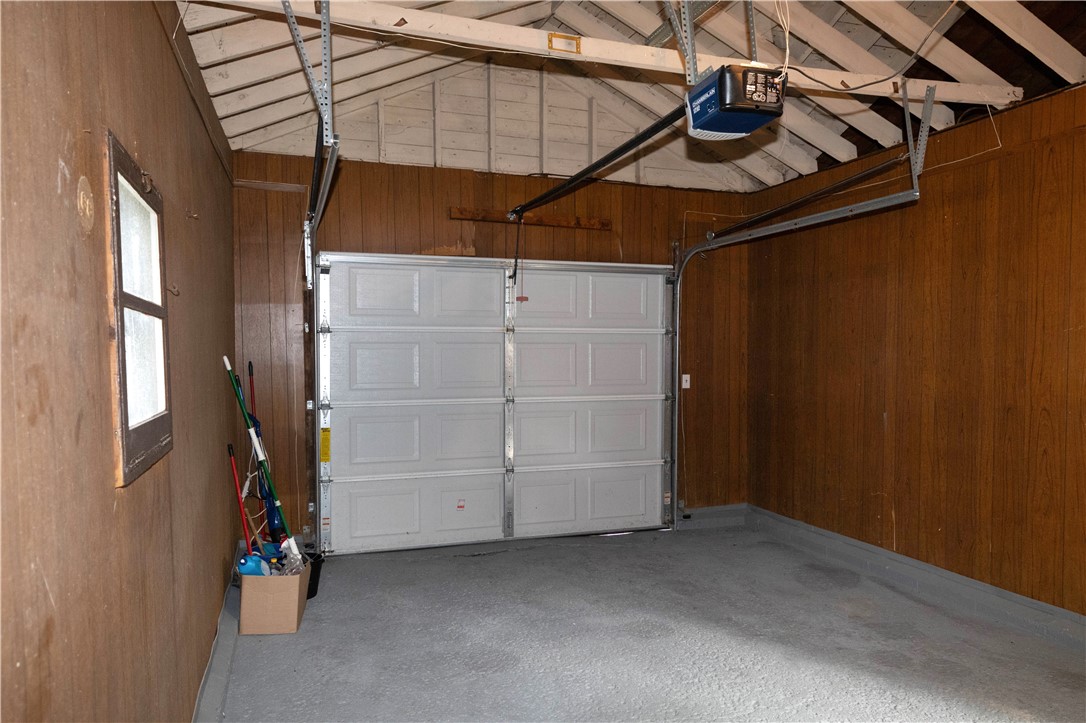 137 Long Meadow Drive Irondequoit, NY 14621 - Photo 26 of 28