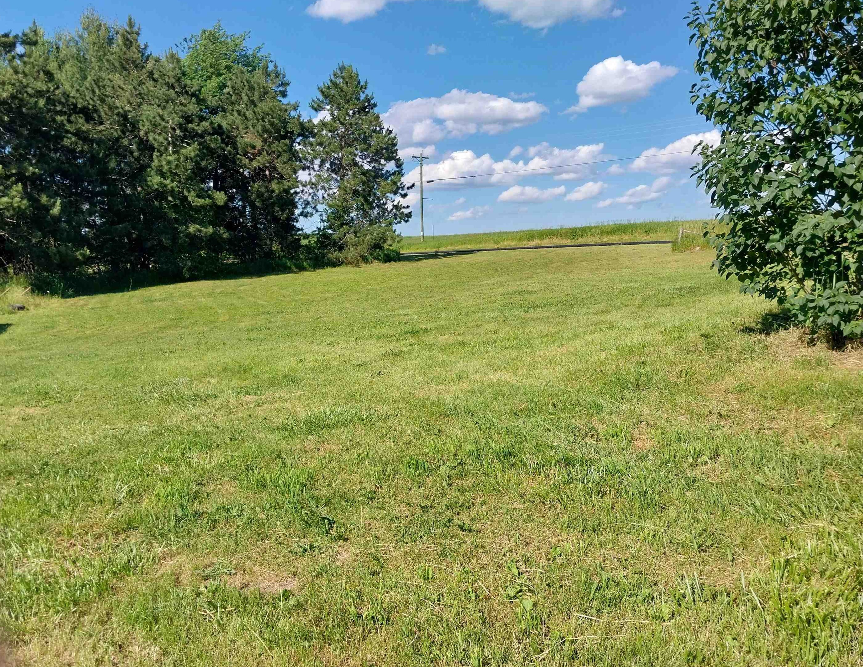 4775 North Crystal Road Vestaburg, MI 48891 - Photo 15 of 17 1924266-e88a7d59-f27f-43f2-9740-e29ccd778b86.JPG