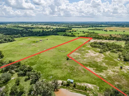 $270,000 | 3109 Tenney Creek Road, Dale, TX 78616