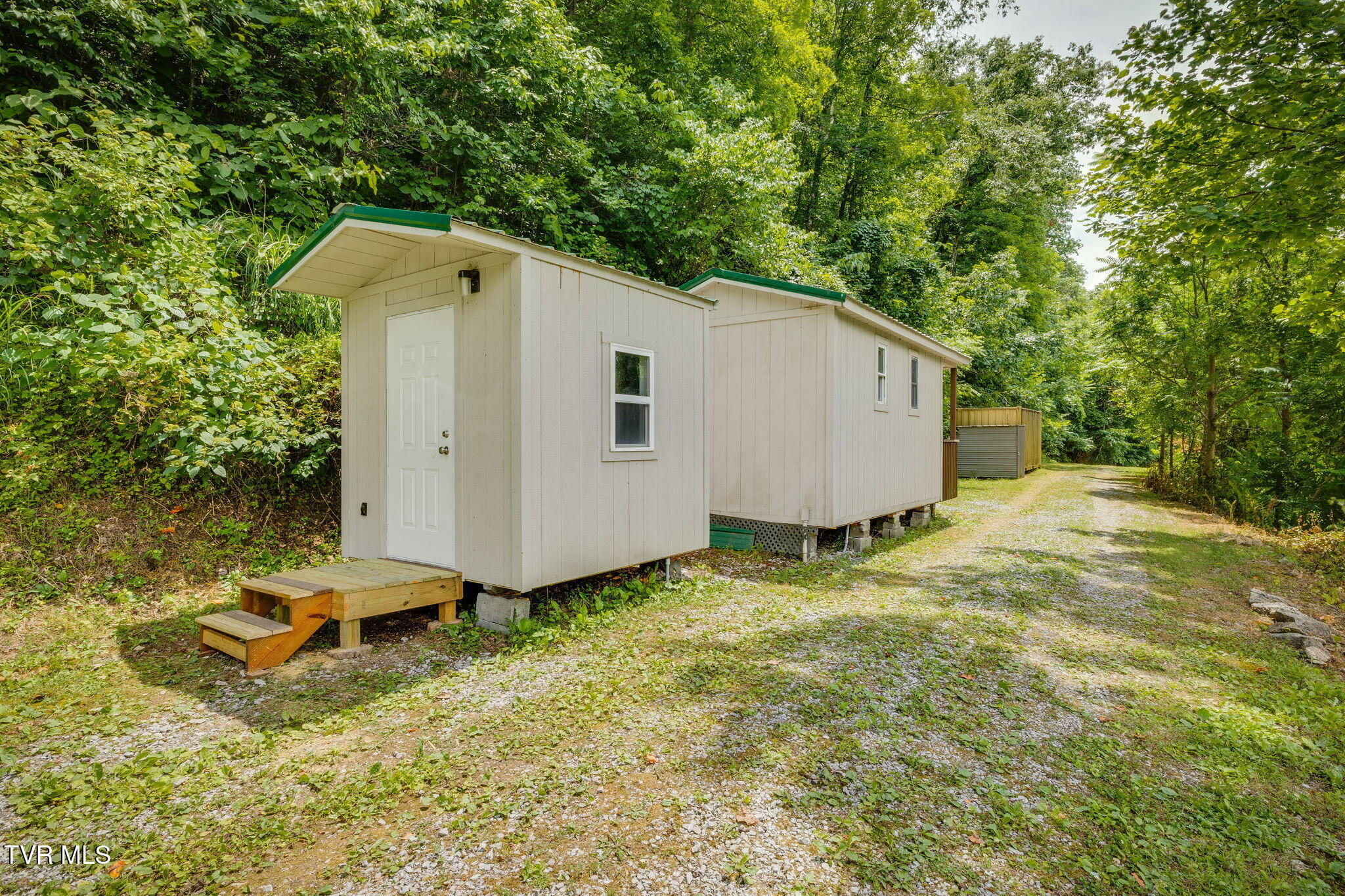 10262 Horton Ford Road Eidson, TN 37731 - Photo 22 of 44 021
