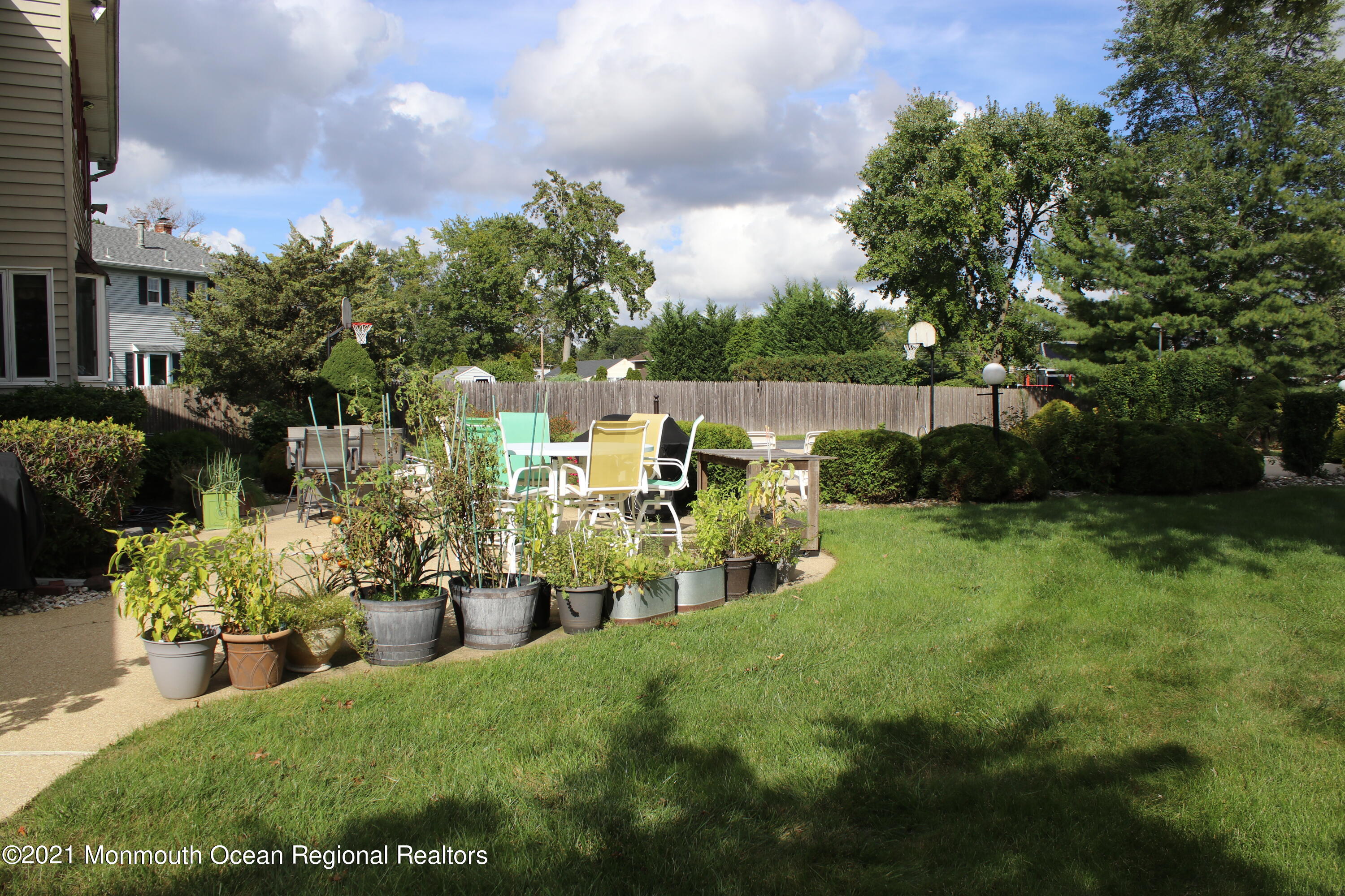 135 Lancaster Road Freehold, NJ 07728 - Photo 44 of 46