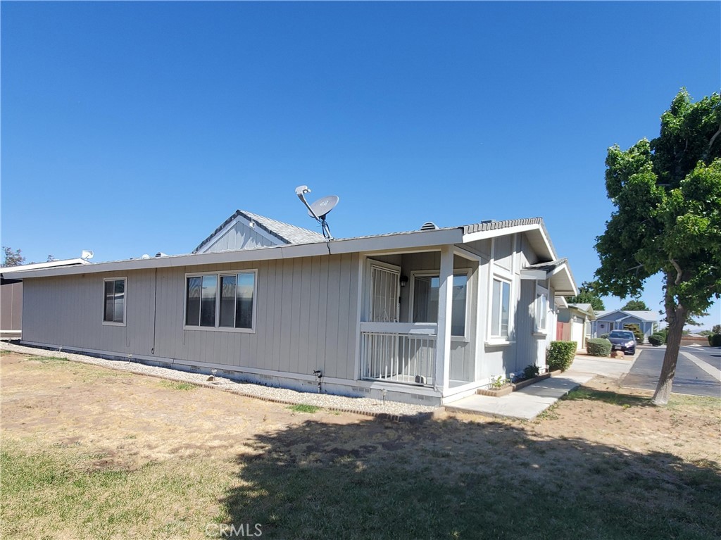 21621 Sandia Road, Unit 31 Apple Valley, CA 92308 - Photo 5 of 46