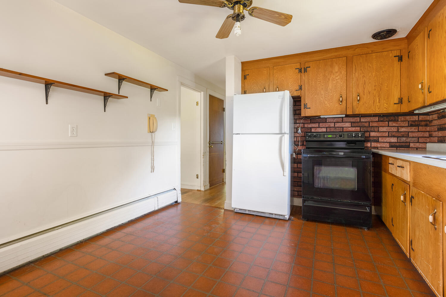 49 Malilly Road Portland, ME 04103 - Photo 7 of 29 49 Malilly Rd Portland ME-large-007-001-