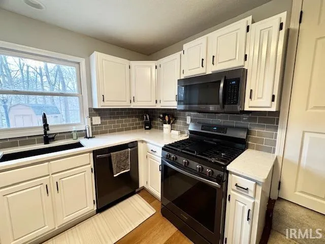 $360,000 | 1190 North Saddlebrook Court, Monticello, IN 47960