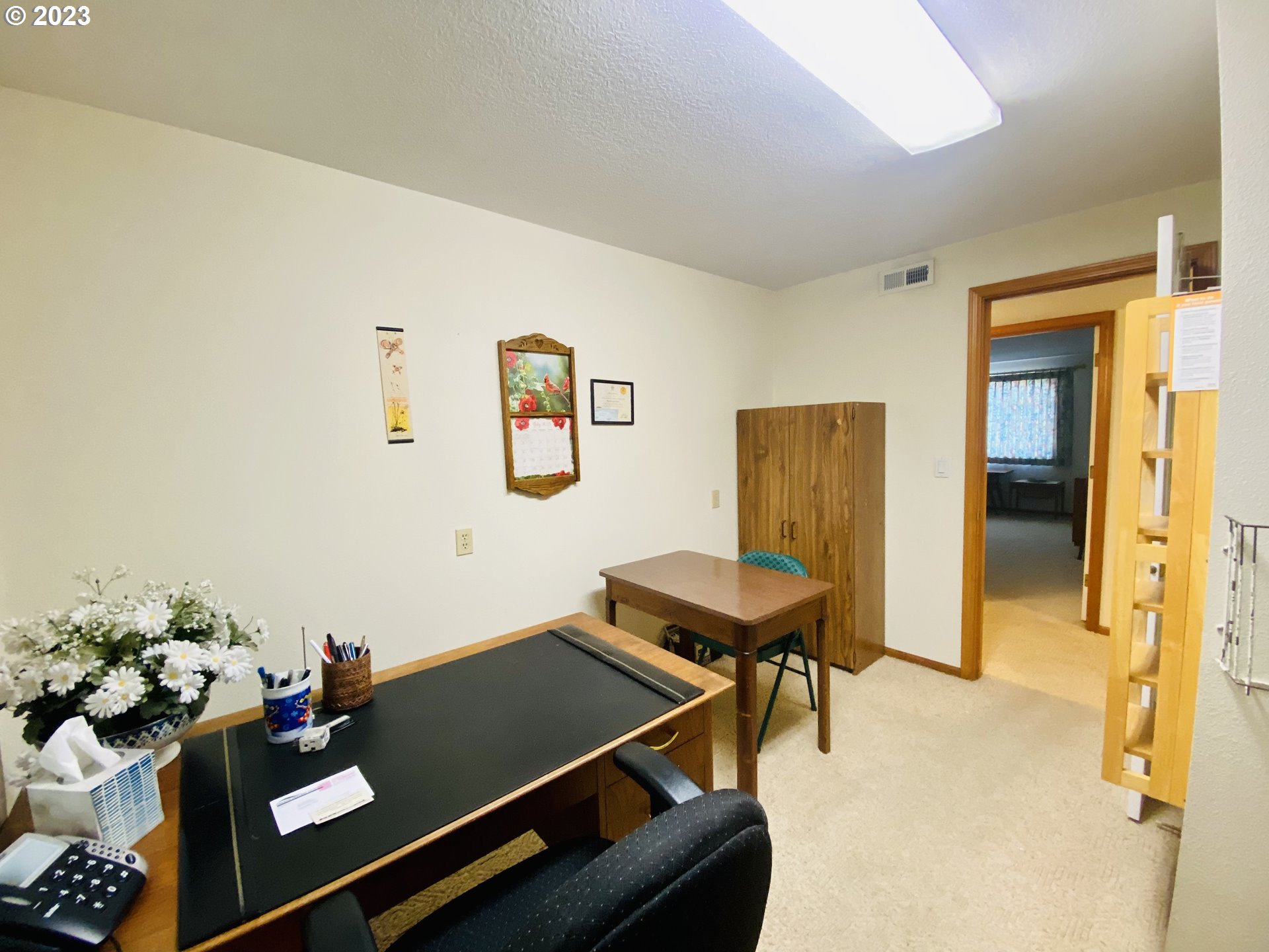 984-986 Berntzen Road Eugene, OR 97402 - Photo 25 of 48