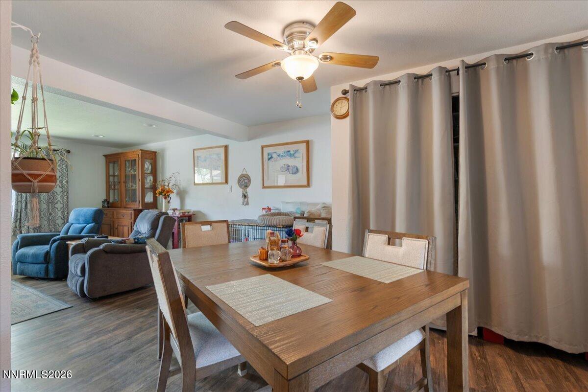 7353 Wallsend Drive Reno, NV 89511 - Photo 7 of 34 Dining Room