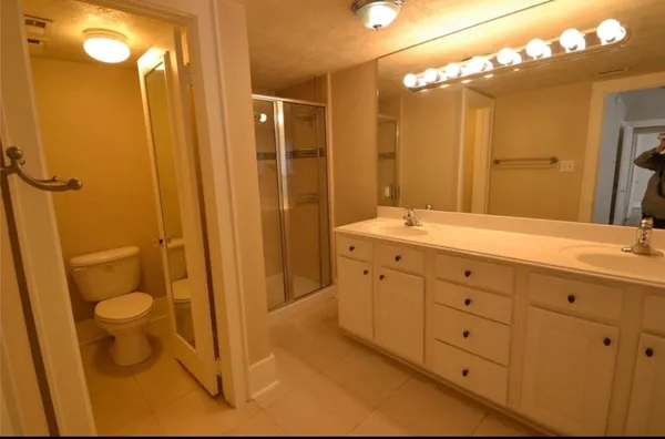 $2,495 | 1507 McDuffie Street, Houston, TX 77019