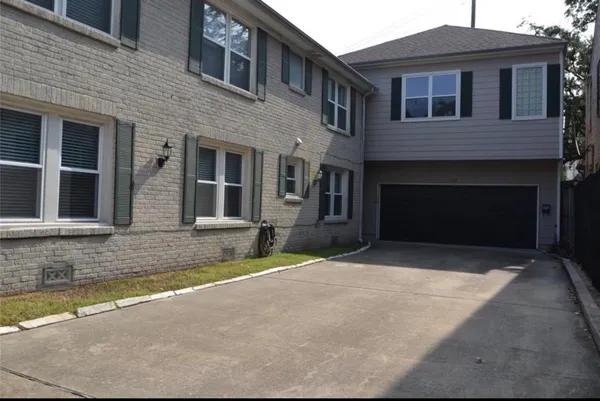 $2,495 | 1507 McDuffie Street, Houston, TX 77019