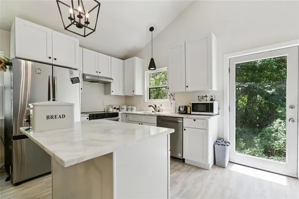 $430,000 | 10639 Willow Drive, New Orleans, LA 70131