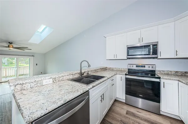 $210,000 | 6206 92nd Place North, Unit 3605, Pinellas Park, FL 33782