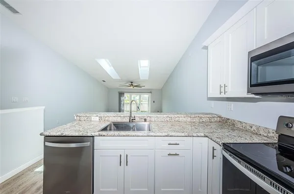 $210,000 | 6206 92nd Place North, Unit 3605, Pinellas Park, FL 33782