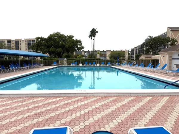 $2,200 | 14307 Bedford Drive, Unit 302, Delray Beach, FL 33446