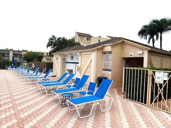 $2,200 | 14307 Bedford Drive, Unit 302, Delray Beach, FL 33446