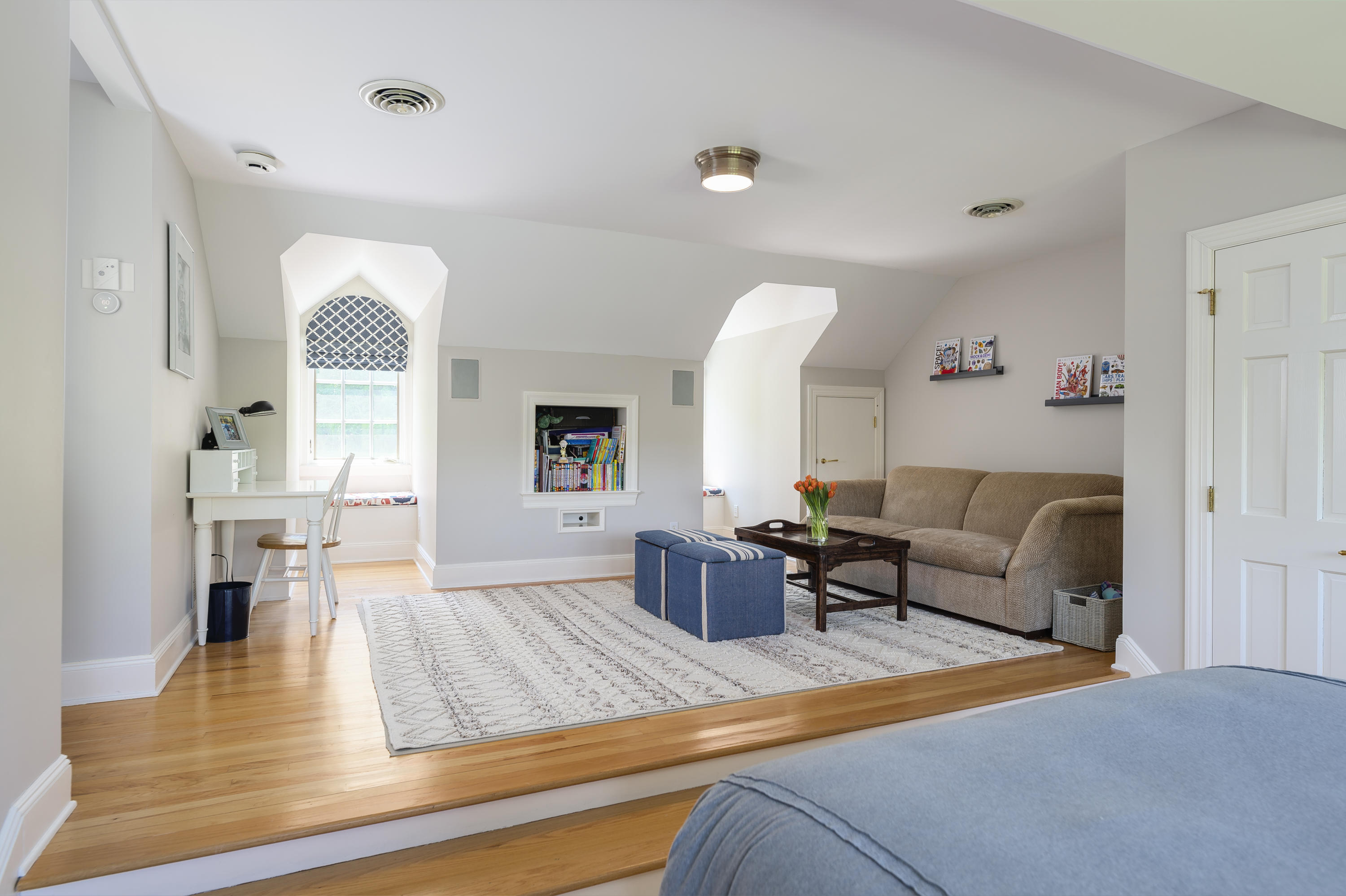 465 North Wilton Road New Canaan, CT 06840 - Photo 29 of 64 a living room with furniture and a wooden floor