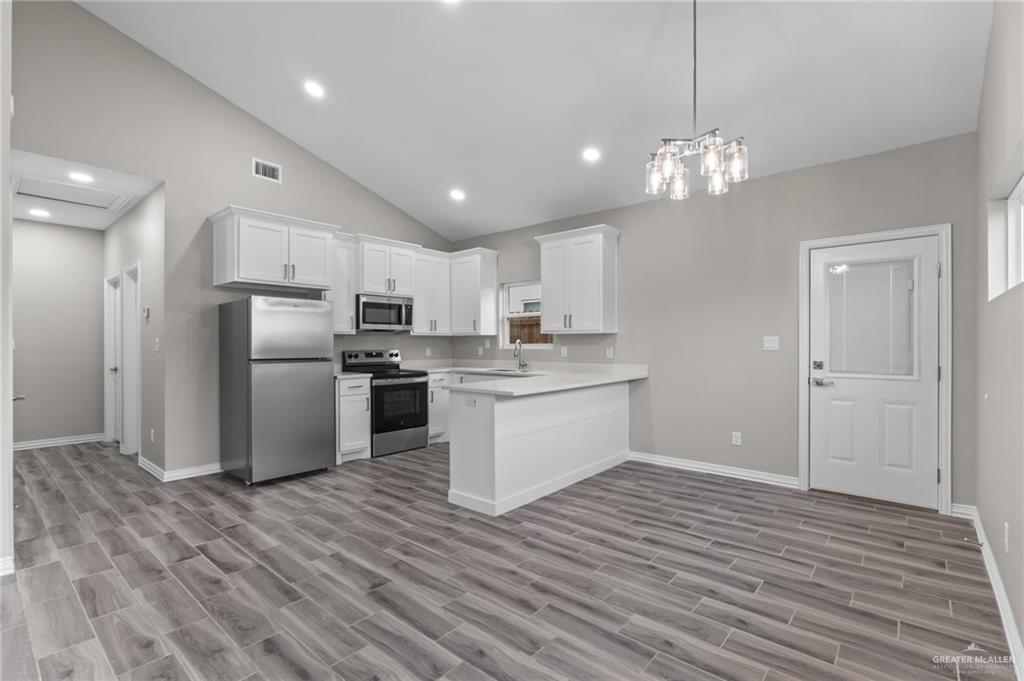 2604 Woodpecker Road, Unit 2 Weslaco, TX 78596 - Photo 4 of 16