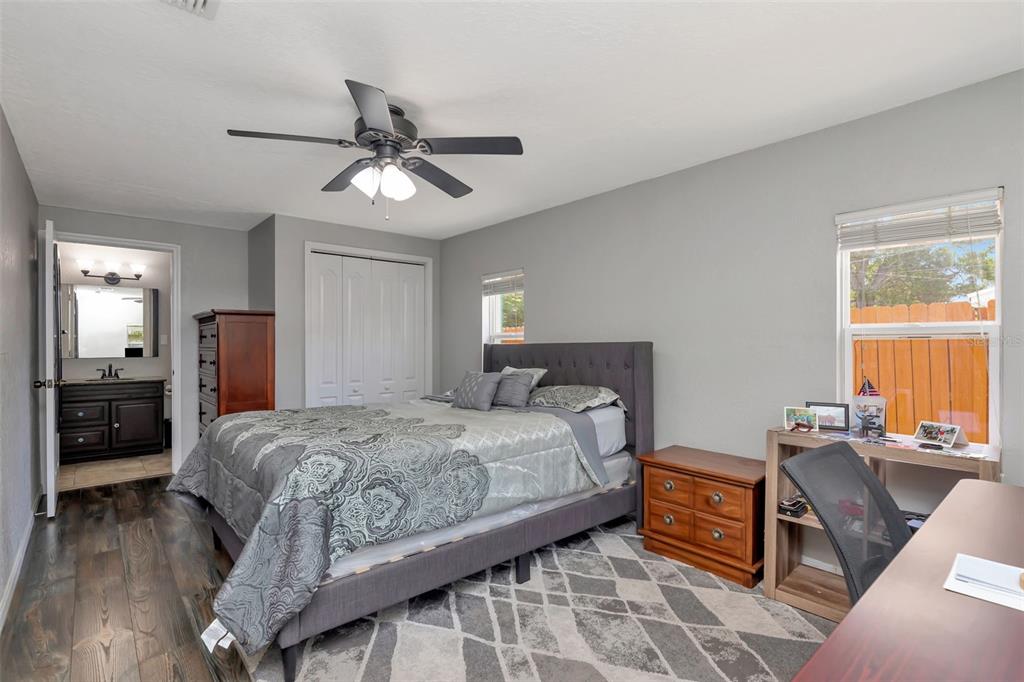 1223 Union Street Clearwater, FL 33755 - Photo 15 of 46
