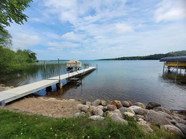 $300,000 | 39471 South Clitherall Lake Road, Battle Lake, MN 56515