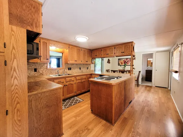 $300,000 | 39471 South Clitherall Lake Road, Battle Lake, MN 56515