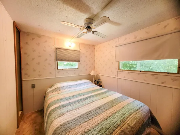 $300,000 | 39471 South Clitherall Lake Road, Battle Lake, MN 56515