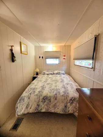 $300,000 | 39471 South Clitherall Lake Road, Battle Lake, MN 56515