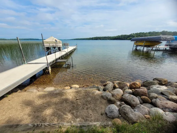 $300,000 | 39471 South Clitherall Lake Road, Battle Lake, MN 56515