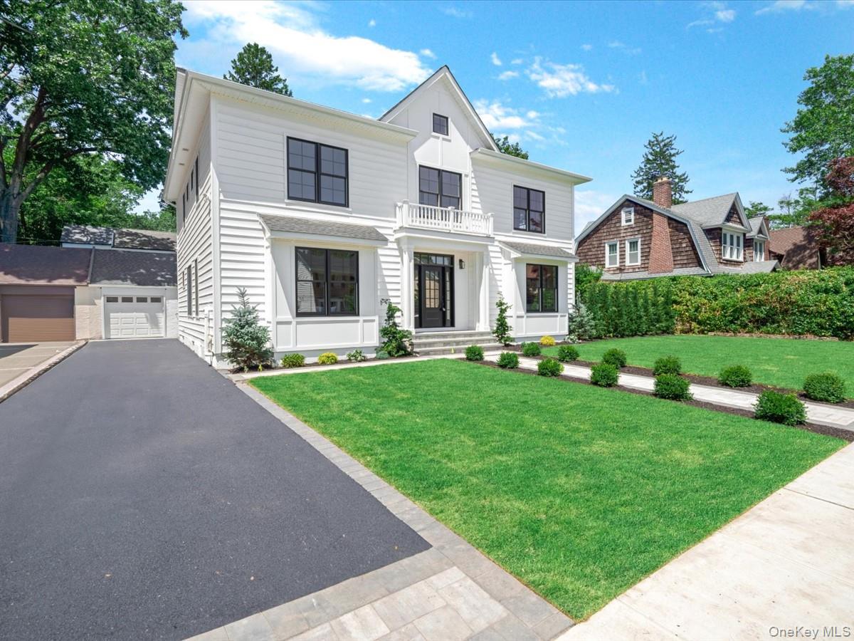 8 Brixton Road Garden City, NY 11530 - Photo 2 of 47