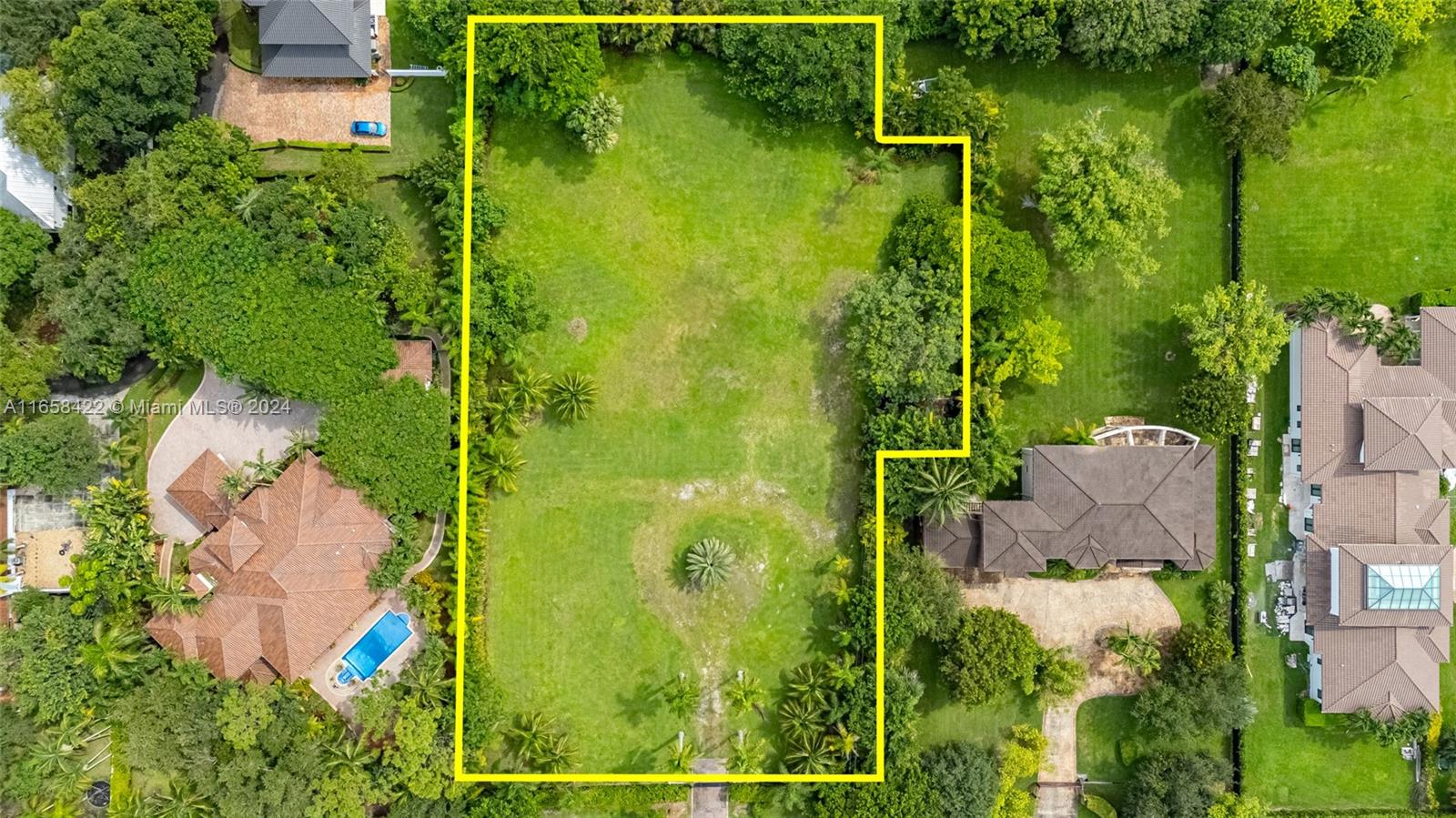 9450 Southwest 112th Street Miami, FL 33176 - Photo 5 of 24