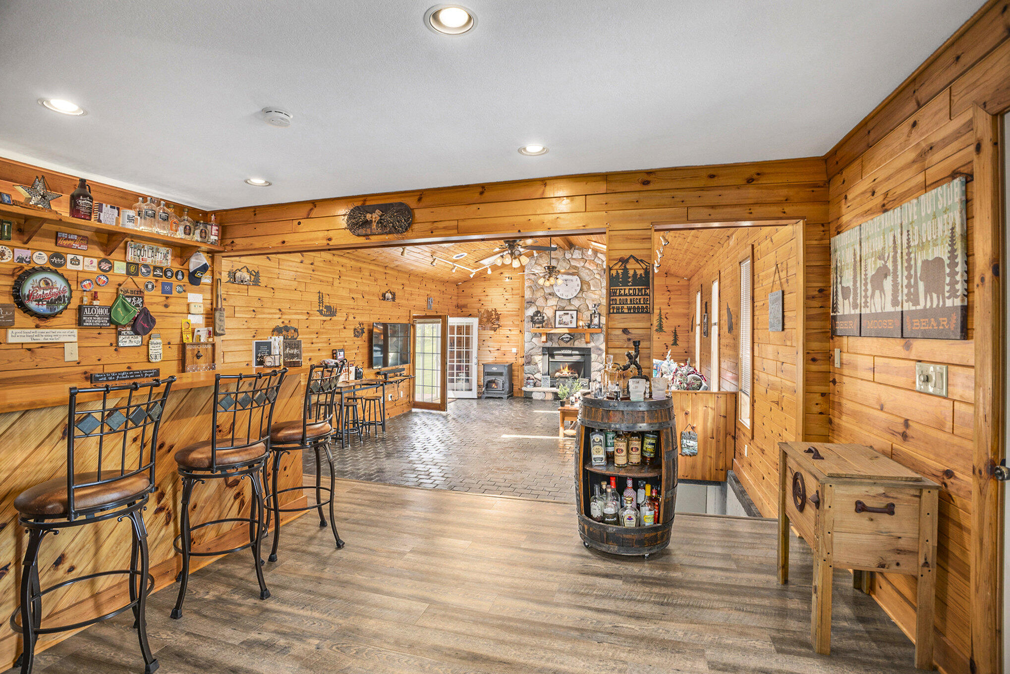 2660 Barber Road Grass Lake, MI 49240 - Photo 8 of 34 Wet Bar/Great Room View 1