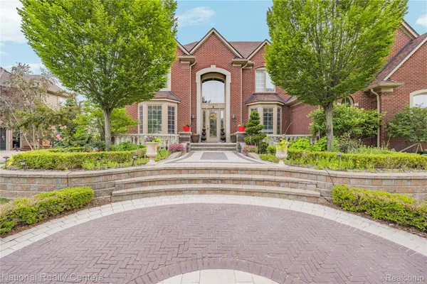 $1,399,900 | 51577 Merry Lane, Utica, MI 48316
