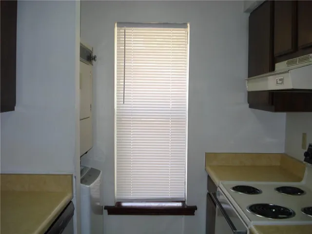 $1,200 | Undisclosed Address, Mandeville, LA 70448