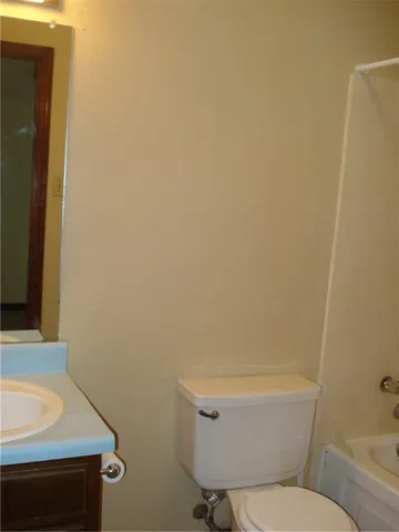 $1,200 | Undisclosed Address, Mandeville, LA 70448