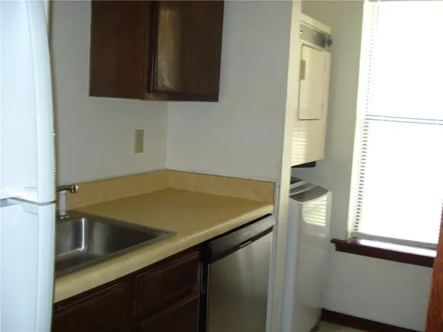 $1,200 | Undisclosed Address, Mandeville, LA 70448