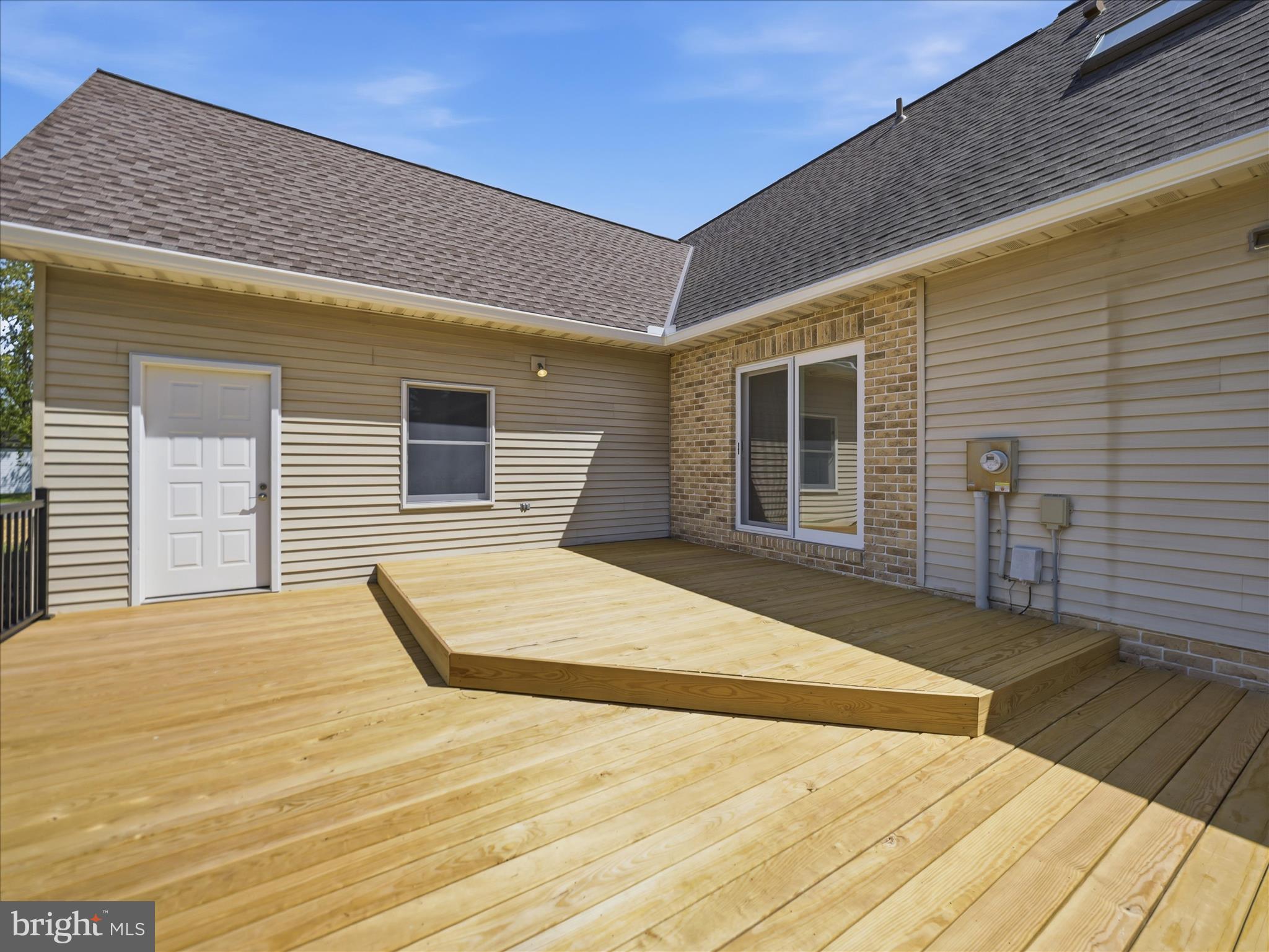 115 White Church Road Gettysburg, PA 17325 - Photo 33 of 42 New Deck