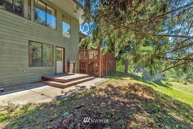 7330 Olalla Canyon Road Cashmere, WA 98815 - Photo 11 of 35 Gallery Image 11